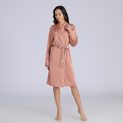 Peignoir en soie ample grande taille