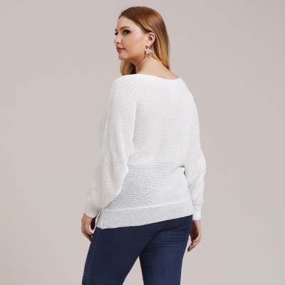 Top femme avec col large et à épaules nues manches chauve-souris tissé