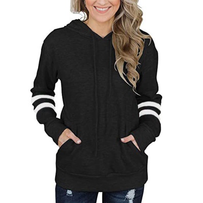 Sweat à capuche ample avec tête rayée