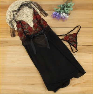 Lingerie érotique pour femmes poitrine ouverte noir