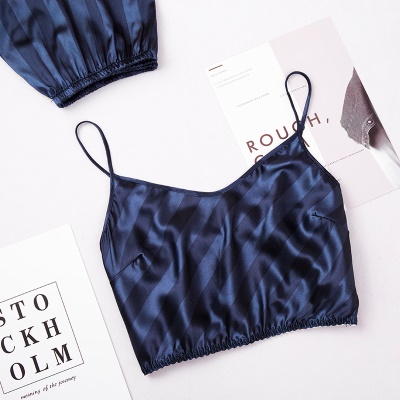 Pyjama deux-pièces en soie glacée gilet short