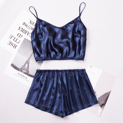 Pyjama deux-pièces en soie glacée gilet short