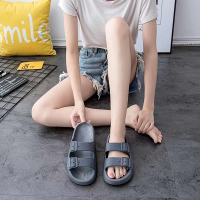 Babouches sandales en plastique pvc pantoufles