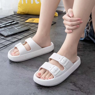 Babouches sandales en plastique pvc pantoufles