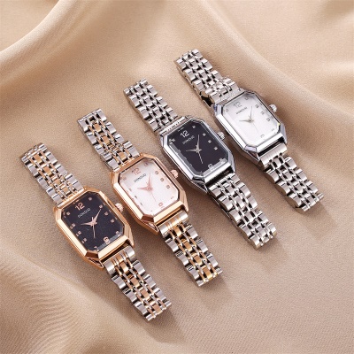 Montres dames en alliage de zinc cadran rectangulaire bracelet en tôle d'acier solide