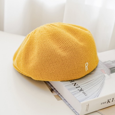 Casquette polyvalente en béret tricoté