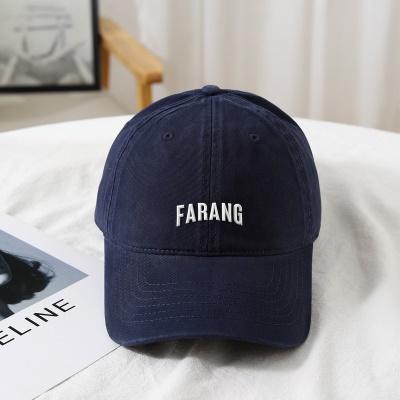 Chapeau à visière lettre broderie visage petit sergé