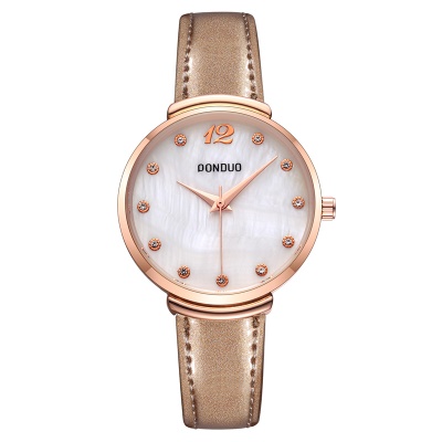 Montres pour femmes Bracelet en cuir nacré Mouvement à quartz imperméable