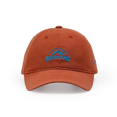 Casquette à visière à six aiguilles bord brodé tour de chapeau réglable