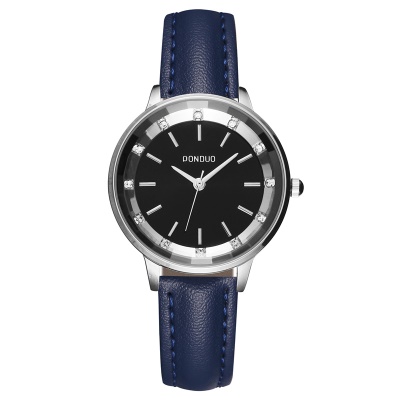 Montre pour femmes en cuir de vache avec incrusté de diamants