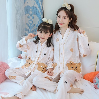Pyjama 2 pièces en soie glacée Cardigan à manches longues avec imprimé ourson