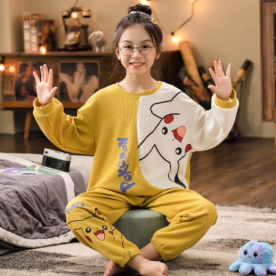 Pyjama pour enfants avec motif Pikachu jaune tissu gaufrage