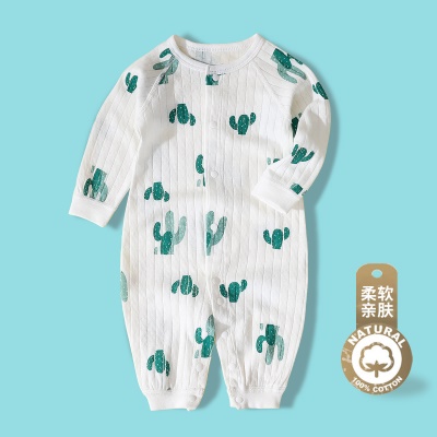 Combinaison bébé en coton ample et confortable simple boutonnage