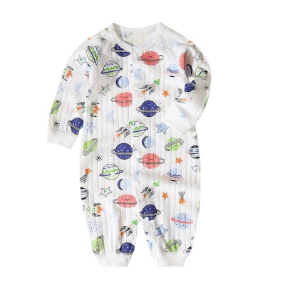 Combinaison bébé en coton ample et confortable simple boutonnage