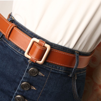 Ceinture pour femmes avec boucle carrée non perforée