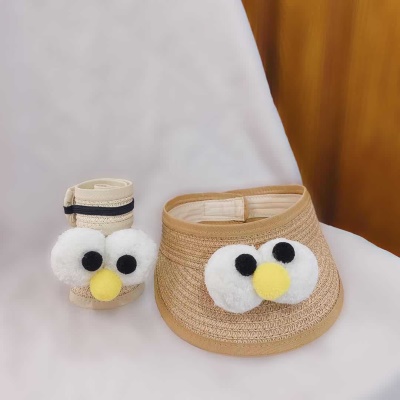 Chapeau de tennis pour femmes avec de grands yeux de protection solaire et d'ombrage en paille