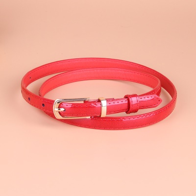 Ceinture pour femmes en alliage fin boucle aiguille cuir PU