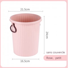 Poubelle en plastique