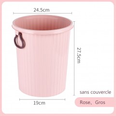 Poubelle en plastique