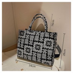 Sac à main et bandoulière femme brodé
