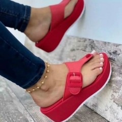 Babouche en cuir artificiel avec semelle compensée
