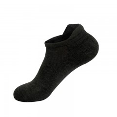 Chaussettes courtes de sport avec couleur unie