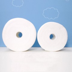 Serviette de visage jetable modèle  de type rouleau