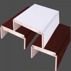 Encadrements de portes ou fenêtres à bords enveloppés peint