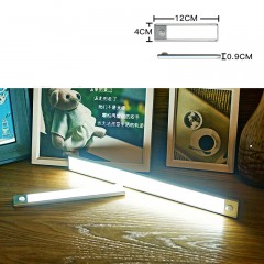 Éclairage d'armoire LED
