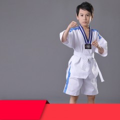 Uniforme  de Taekwondo manches courtes rayures de coton