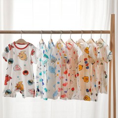 Combinaison bébé en coton jacquard avec boutons d'épaule confortables et respirants