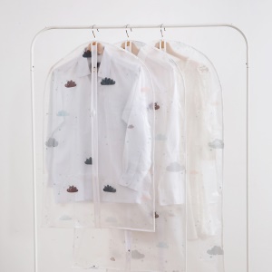 Housse pour vêtements transparent