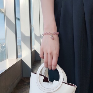 Bracelet en cristal rose avec perles