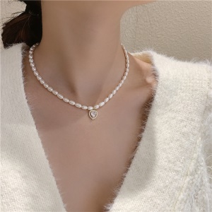 Collier de perle pendentif en cœur