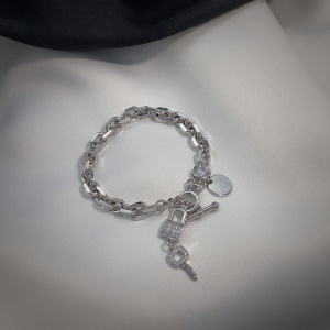 Bracelet de zircon