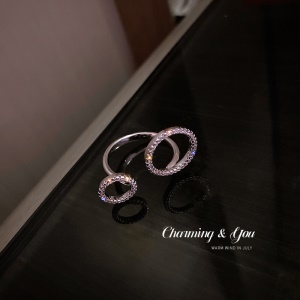 Bague de zircon