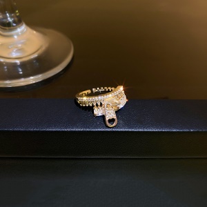 Bague en forme de fermeture éclair en  zircon avec diamant incrusté