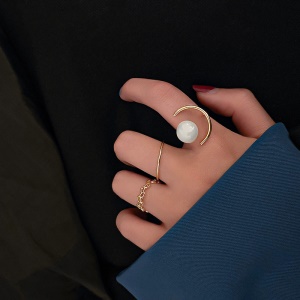 Bague trois pièces en métal  avec perle