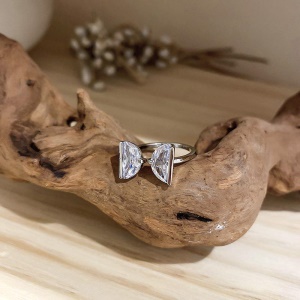 Bague de doigt créative ornement de main avec diamants incrustés