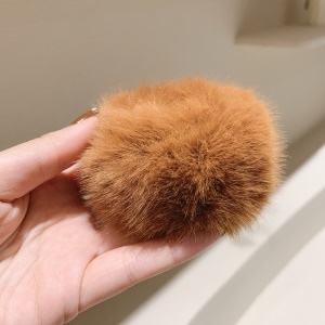 Attache cheveux en en peluche