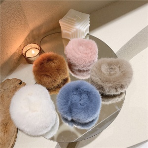 Attache cheveux en en peluche