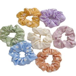 Attache cheveux motif fleuri