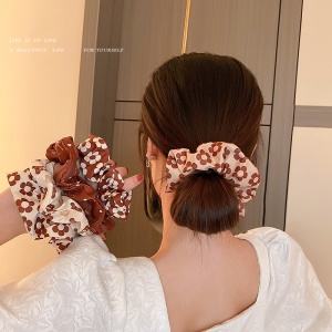 Attache cheveux en tissu