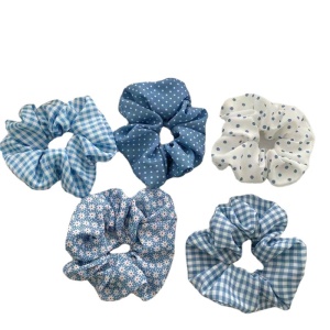 Attache cheveux  en tissu