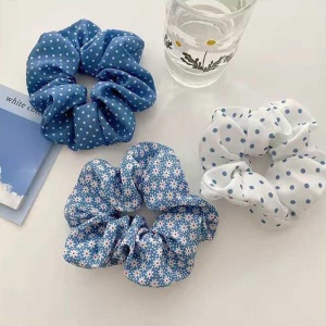 Attache cheveux  en tissu